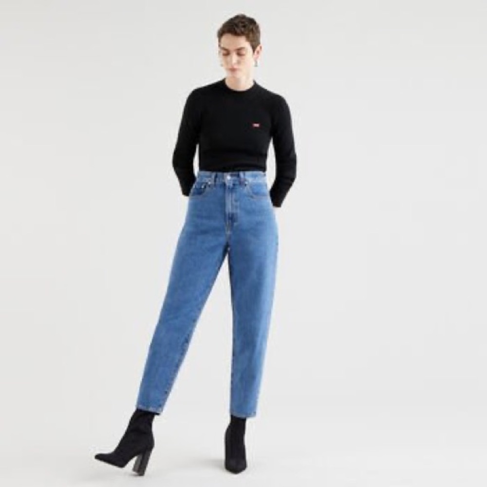 Levi’s High waisted Taper‎ jeans Size 25